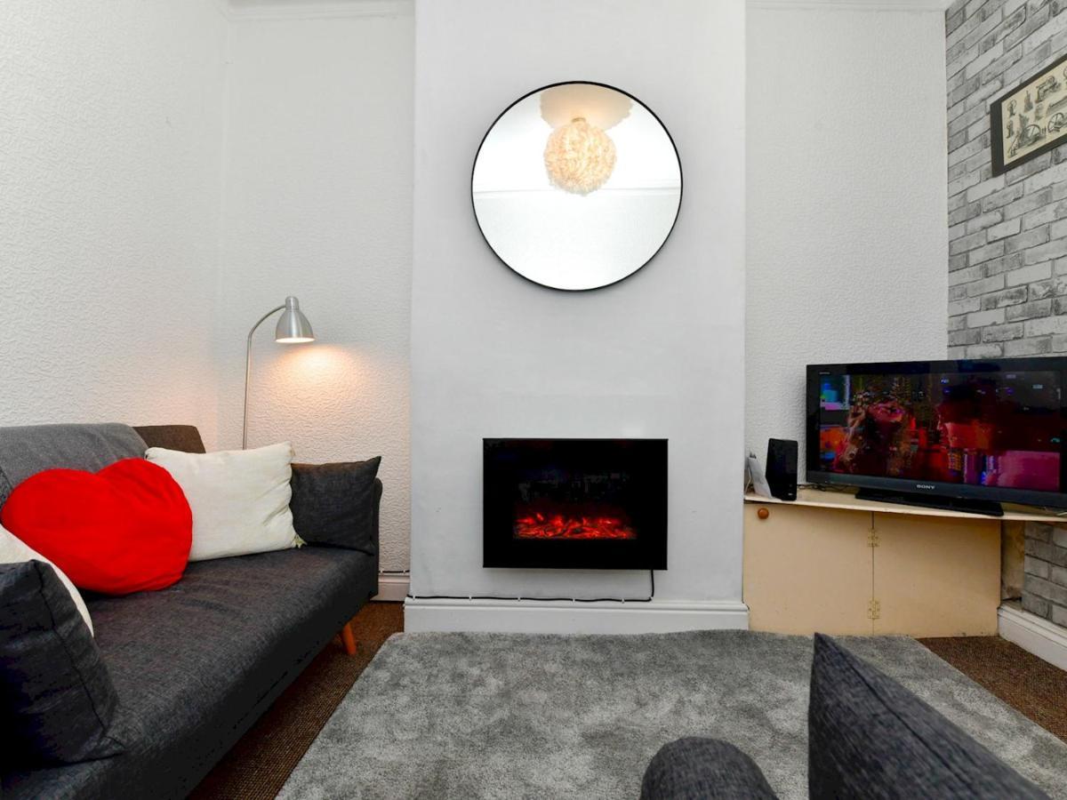 Pass The Keys Perfectly Located 3 Bed Home Close To The City Cardiff Exteriör bild