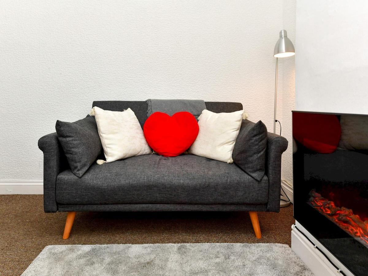 Pass The Keys Perfectly Located 3 Bed Home Close To The City Cardiff Exteriör bild