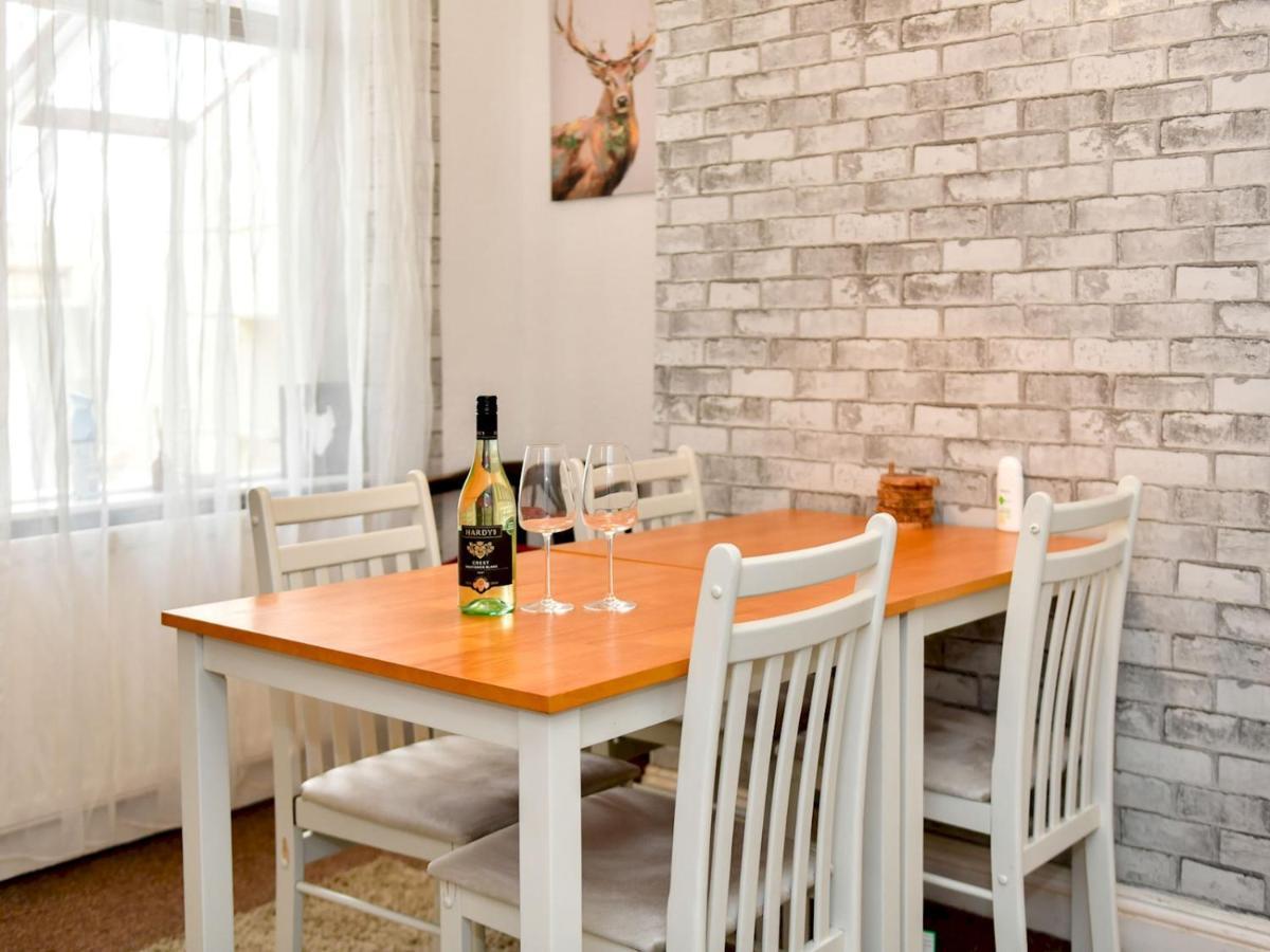 Pass The Keys Perfectly Located 3 Bed Home Close To The City Cardiff Exteriör bild