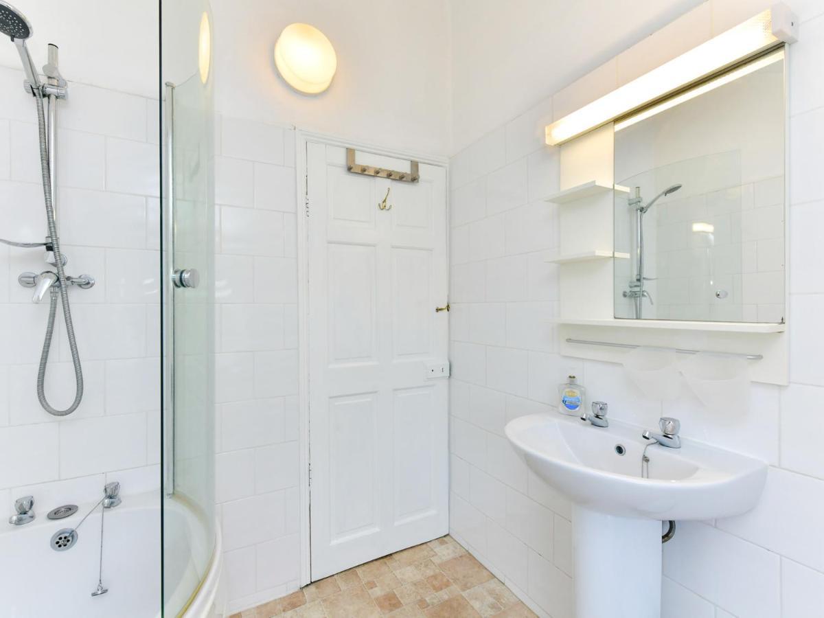 Pass The Keys Perfectly Located 3 Bed Home Close To The City Cardiff Exteriör bild